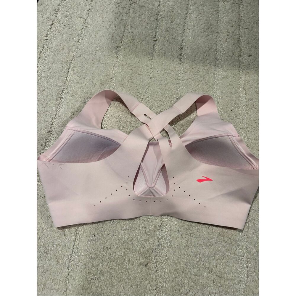 ASICS bra - Picture 2 of 3